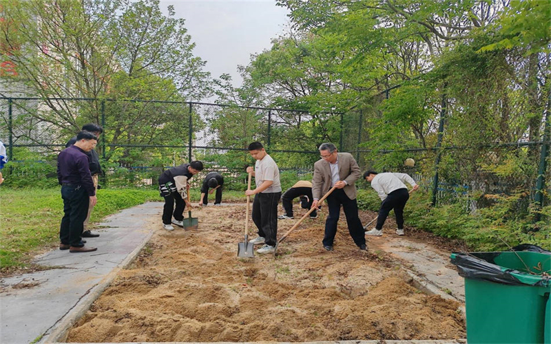 校園綠化齊參與，共建美麗理工校園